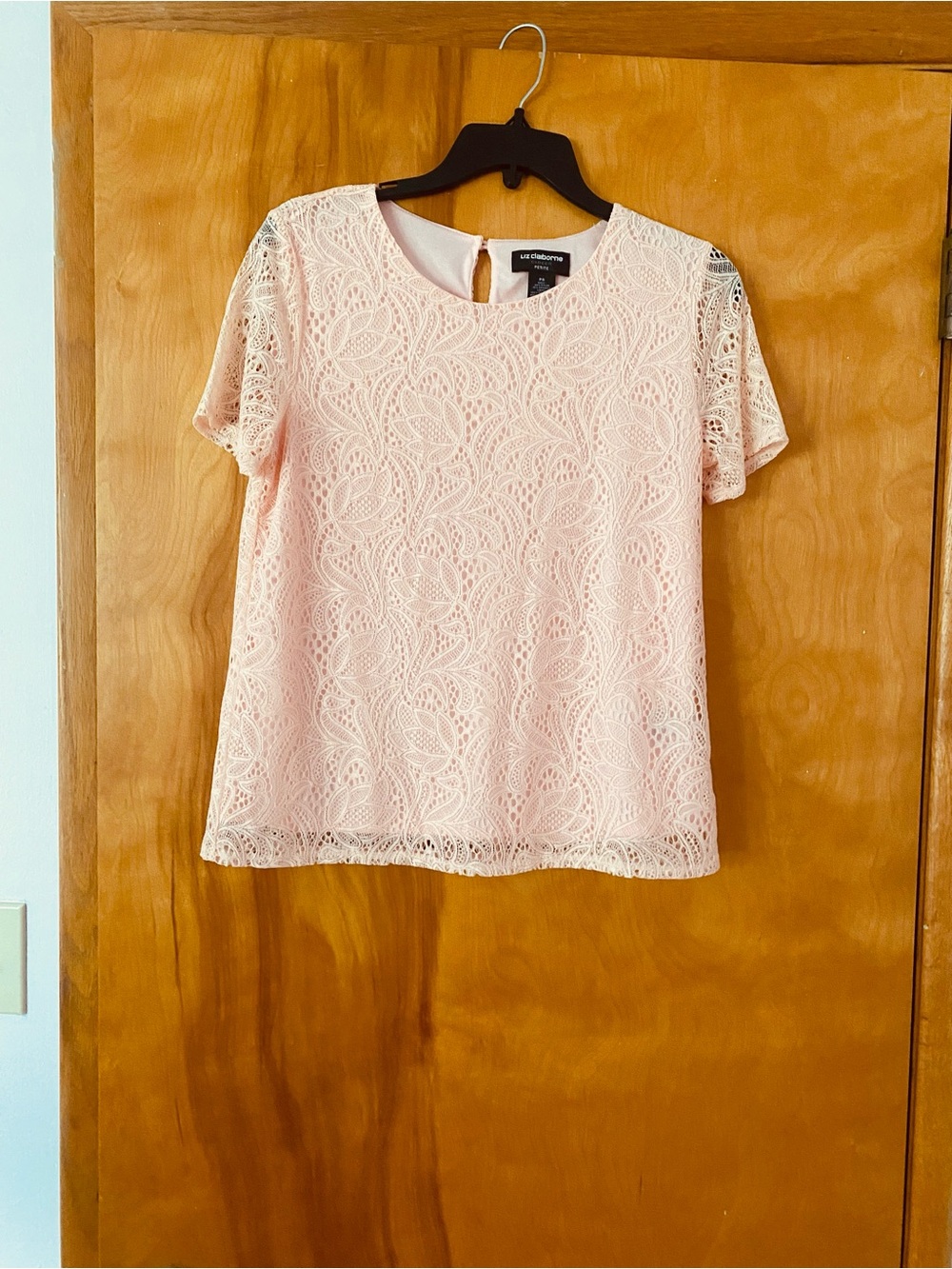 Liz Claiborne Blush Pink Lace Short Sleeve Top